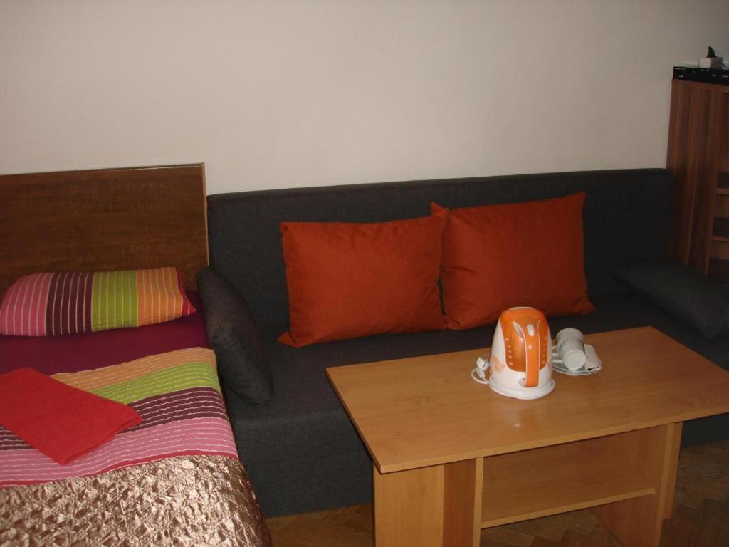 Easy Journey Apartment Prag